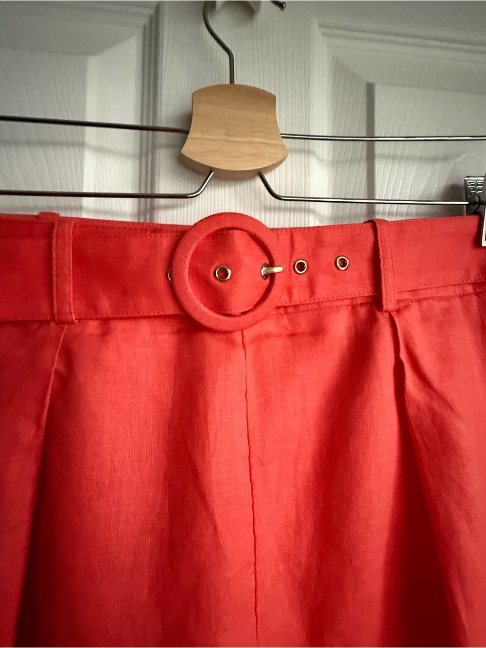 Banana Republic Belted Pleated Linen Meridian Shorts Red/Orange 12 Petite - Picture 4 of 11